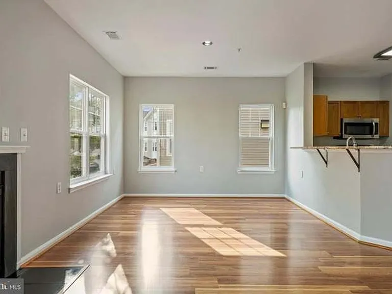 3112 Irma Ct — Photo 8