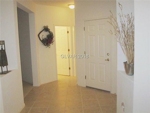 3rd image of 2045 King Mesa Dr