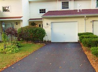 137 Tallow Wood Dr, Clifton Park, NY 12065