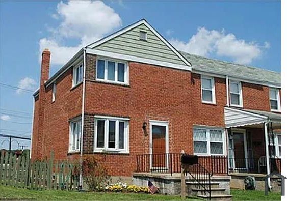 2nd image of 718 Aldworth Rd