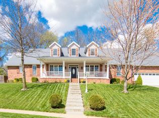 3755 E Fox Grape St, Springfield, MO 65809