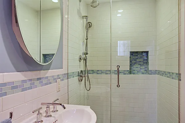 Sold by Corcoran | media 7