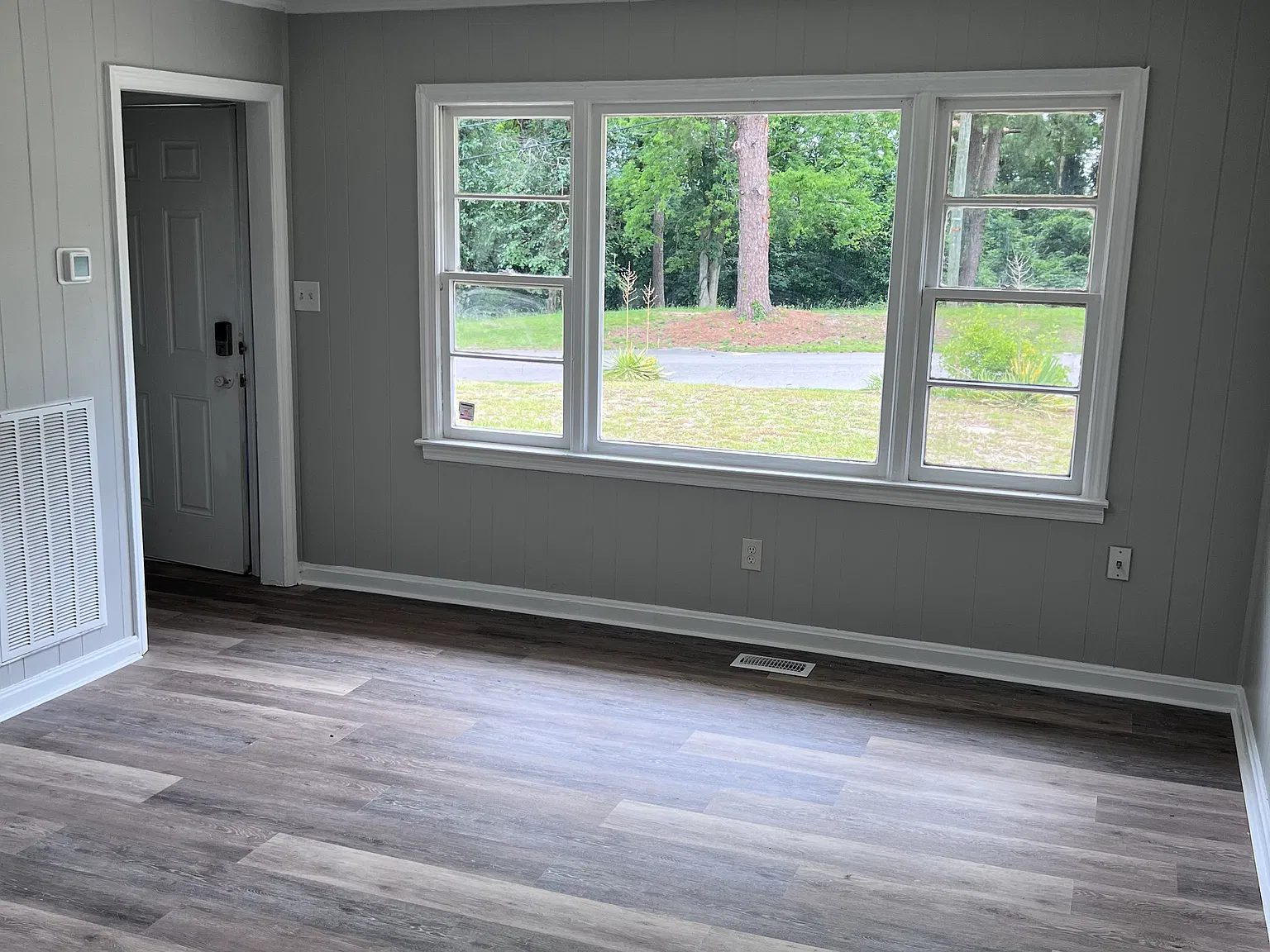 2 bed, 826 sqft, $1,250 — Photo 4