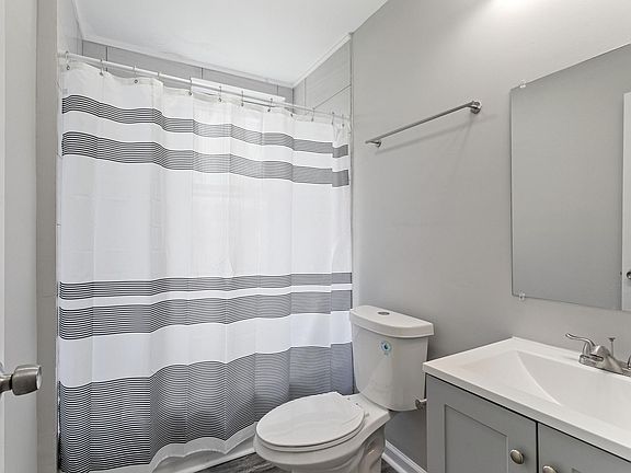 Bathroom "A"
Rooms: 1A, 2A, 3A