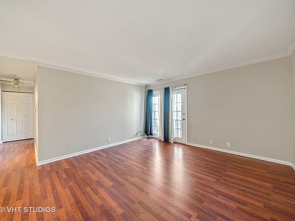 3rd image of 1905 Tall Oaks Dr #36