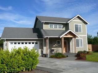 8372 Nightingale Ct, Blaine, WA 98230