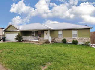 110 Ash Ct, Saint Robert, MO 65584