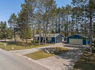 7027 Chicago St, Alanson, MI 49706