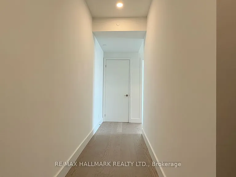 6 Greenbriar Rd #513 — Photo 2