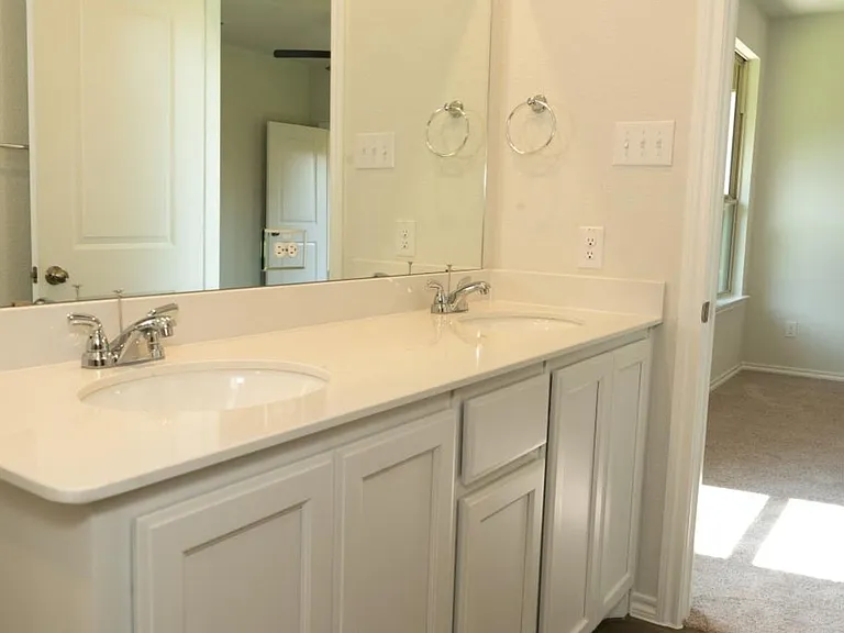 1004 King St — Photo 13