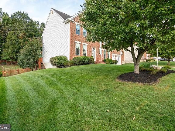 2nd image of 5891 Rhode Island Dr