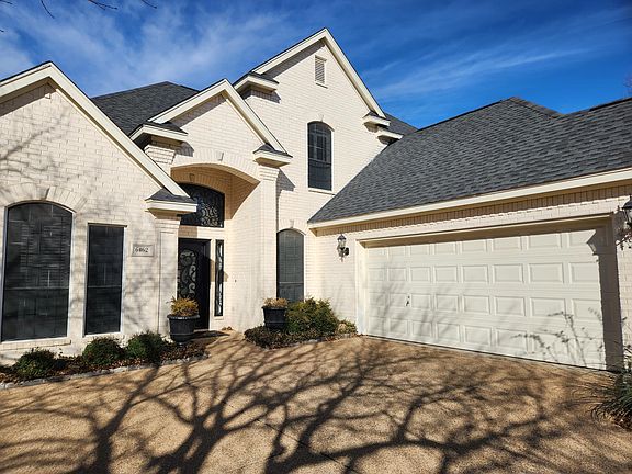 3rd image of 6462 Briercliff Ct