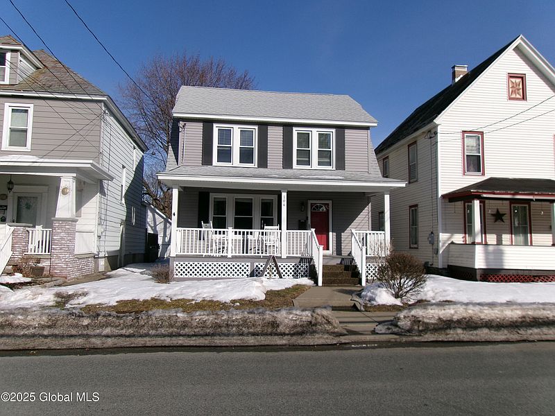 2nd image of 104 Vley Road
