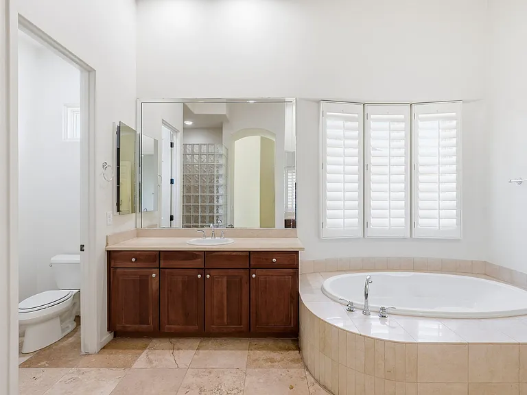 12391 N 145th Way — Photo 31