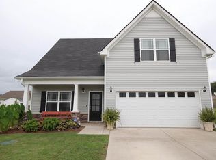 1131 Selous Dr, Murfreesboro, TN 37128