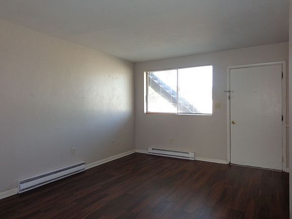 4th image of 5537 Iowa Ave #5539-H