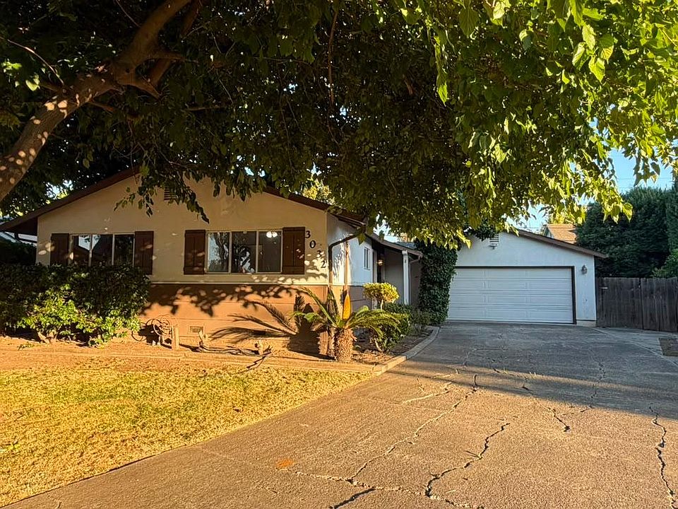 1st image of 3032 Elmwood Ave