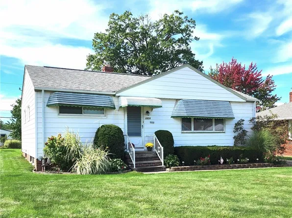 1834 Rush Rd, Wickliffe, OH 44092