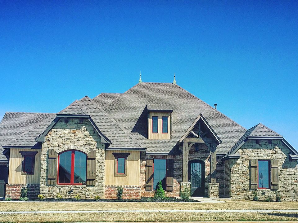 1st image of 2233 W Mickey Dr