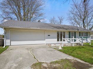 1345 Cinnamon Rd, Fort Wayne, IN 46825