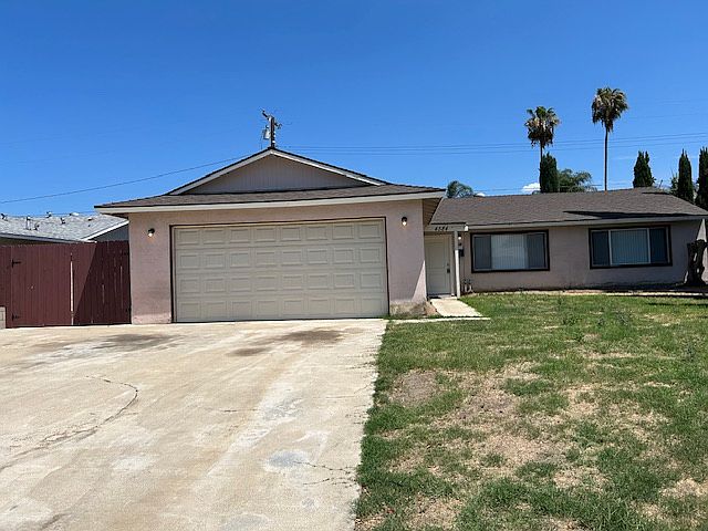 1st image of 4584 Olive St