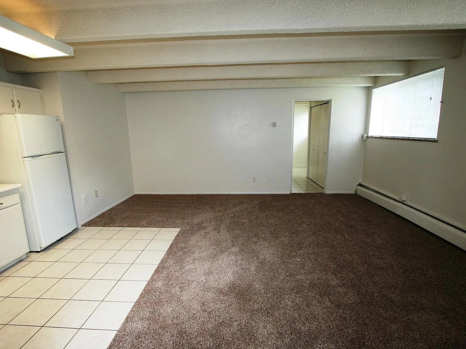 Studio, 400 sqft, $1,095 — Photo 3