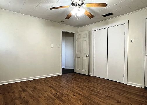 5th image of 309 W Mimosa Dr