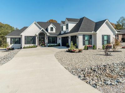25 Linares Ln, Hot Springs Village, AR, 71909