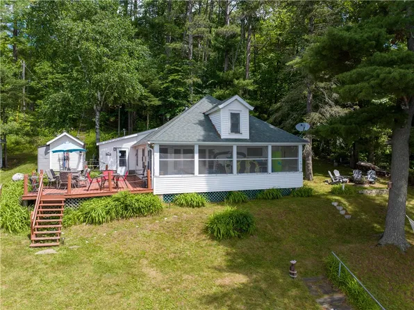 W2213 Belvidere Road, Sarona, WI 54870