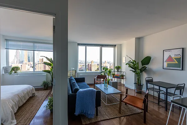 Rented by Brookfield (Funnel) | media 23