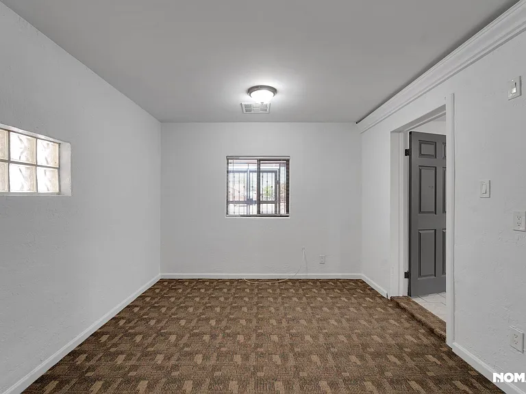 2837 E Campo Bello Dr — Photo 20