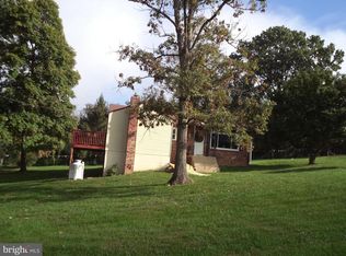 272 River Valley View Dr, Harpers Ferry, WV 25425
