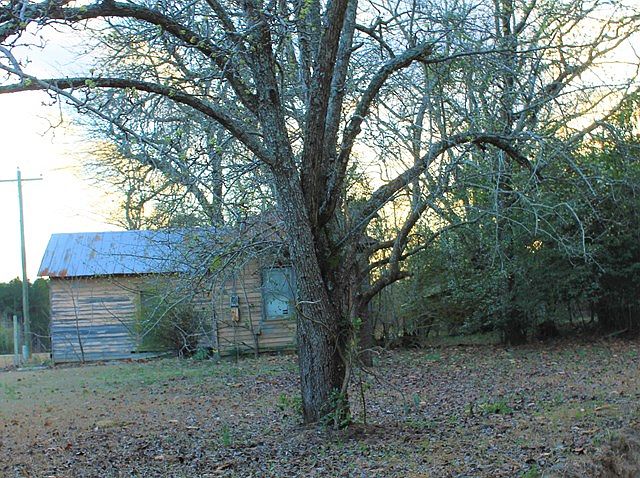 2nd image of 5814 Wagener Rd
