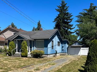 10712 Dayton Ave N, Seattle, WA 98133
