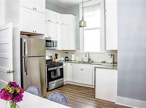 4th image of 4226 S Carrollton Ave
