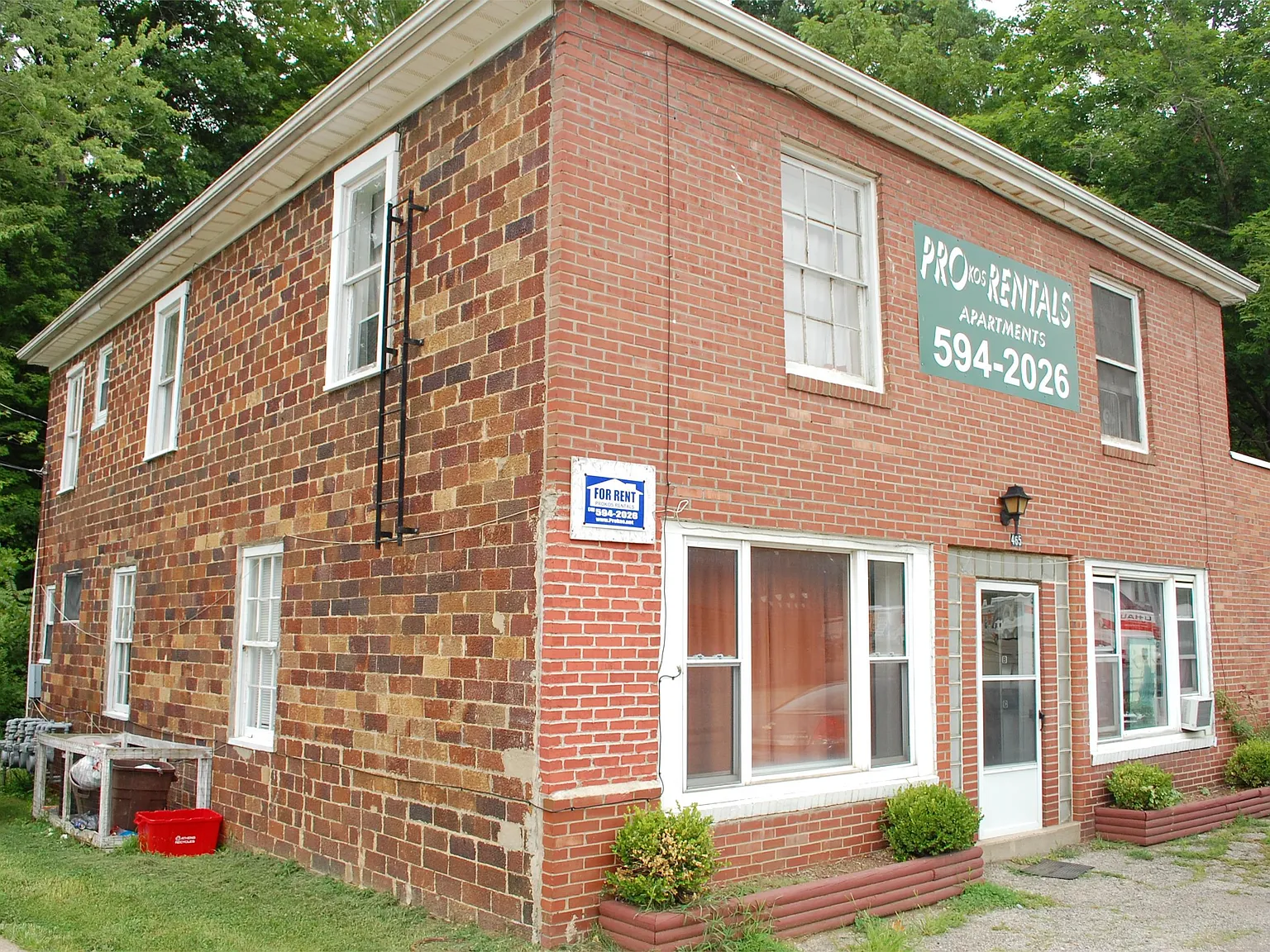465 Richland Avenue — Photo 3