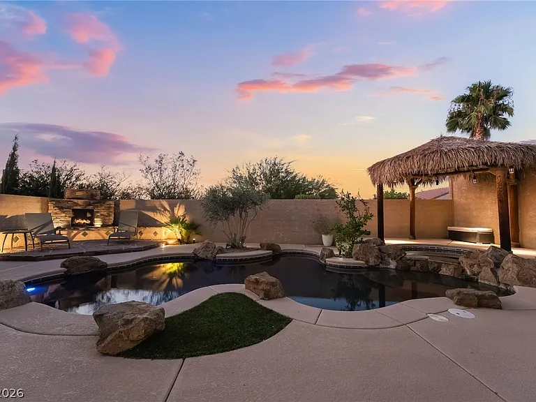 2676 Lochleven Way — Photo 8