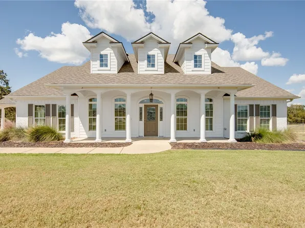 8450 County Road 121, Iola, TX 77861