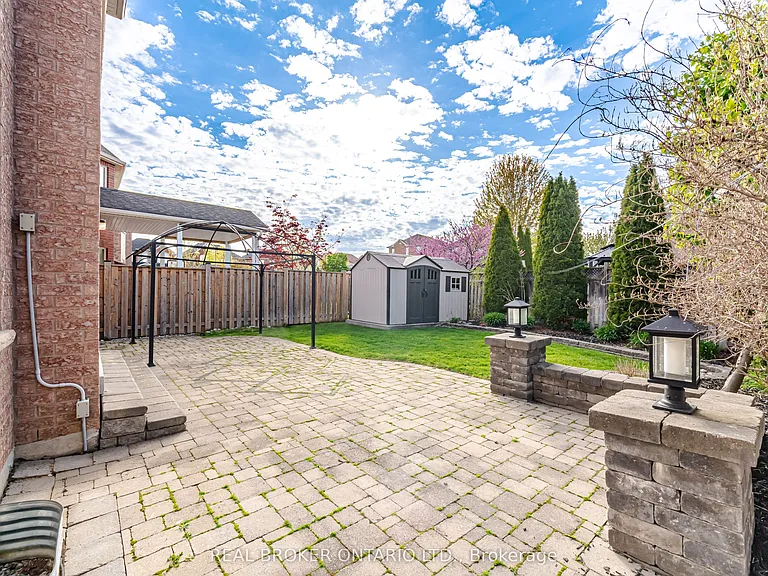 3277 Paul Henderson Dr — Photo 42