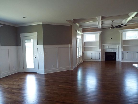 5th image of 1521 Northside Dr