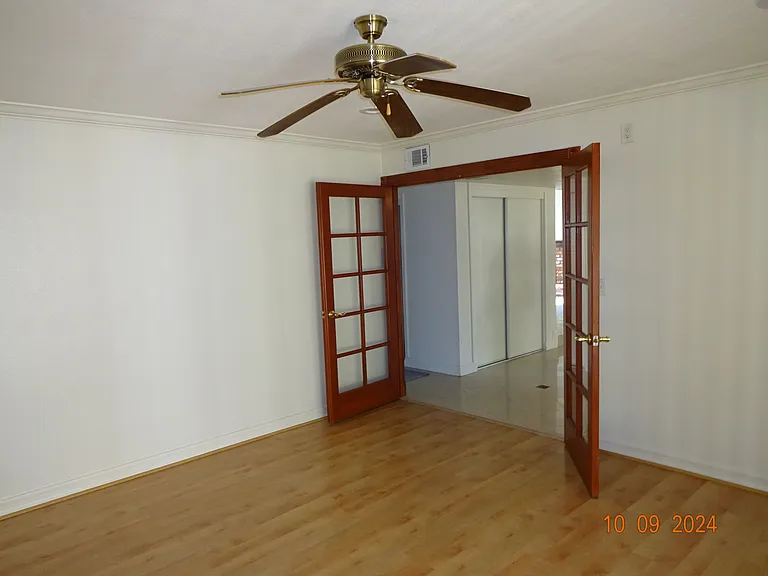 1439 Larkspur St — Photo 11
