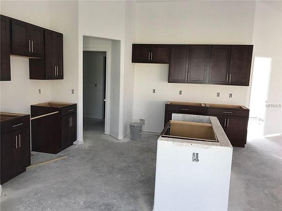 4th image of 10188 Willmington Blvd
