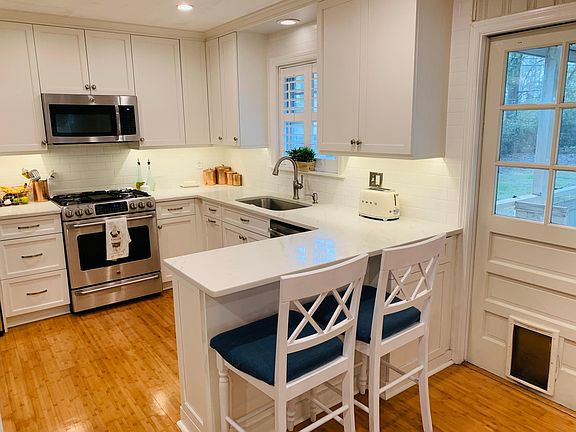 Kitchen & porch door