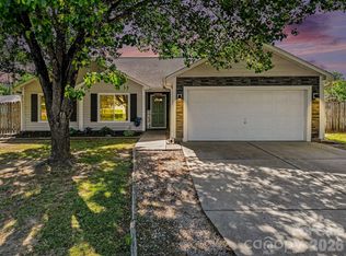 199 Austin Run Ct, Kannapolis, NC 28083