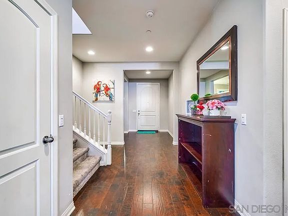 5th image of 31727 Sweetwater Cir