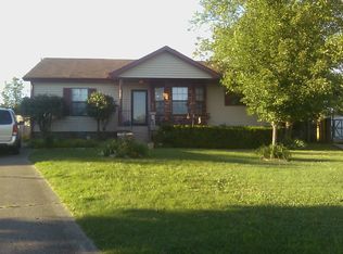 593 Arbor Ct, La Vergne, TN 37086
