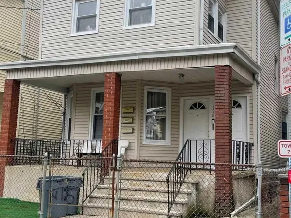 158 N 12th St, Newark, NJ 07107