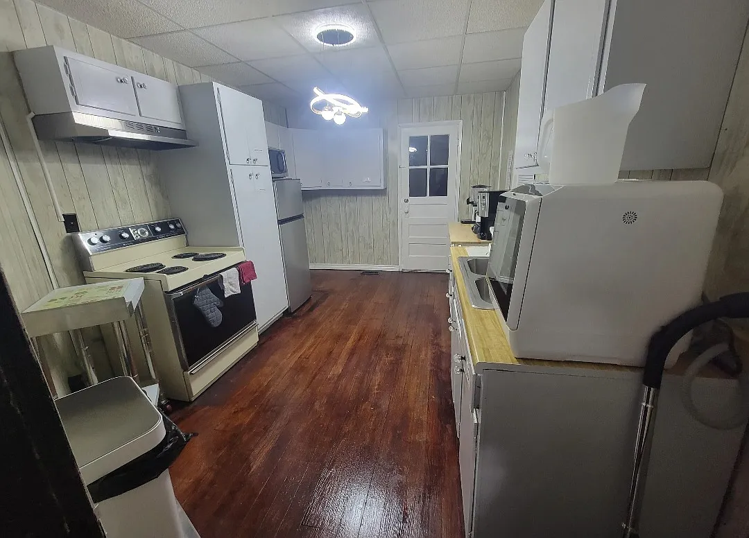 1 bed, $500 — Photo 1