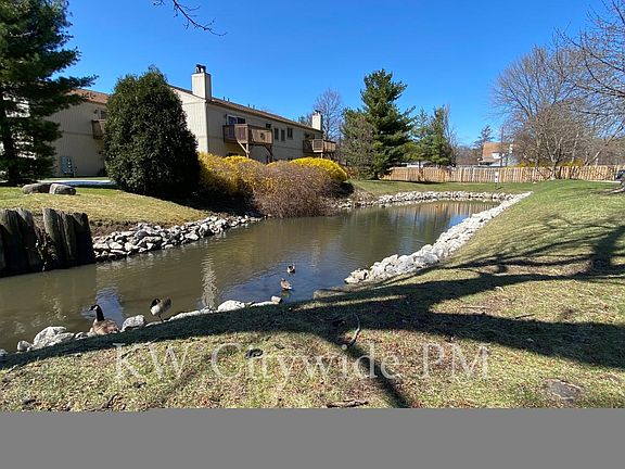5th image of 2609 Kimberly Ln #7A