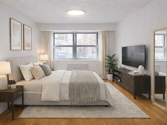 2nd image of 15 W 116th St APT 2E